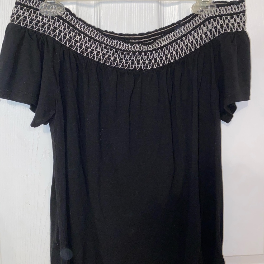 Cute off the shoulder top!